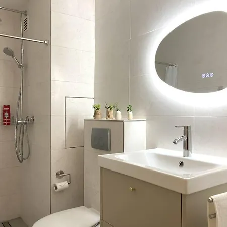 Apartmán Apartment-parkplatz-balkon-wlan-netflix-smart Tv Wasserburg